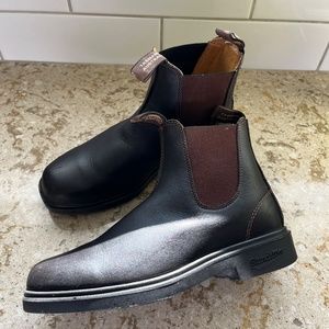Blundstone Men US 8 Dress stout Brown Boots in excellent condition